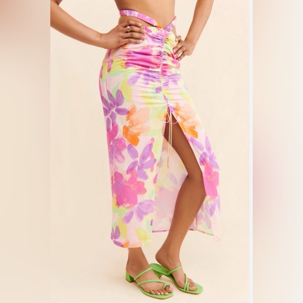 For love and lemons Pia Midi Skirt size large in multi color
